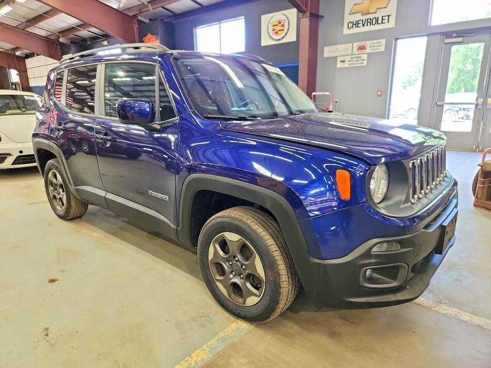 2016 JEEP RENEGADE LATITUDE — Фото 4 из 13