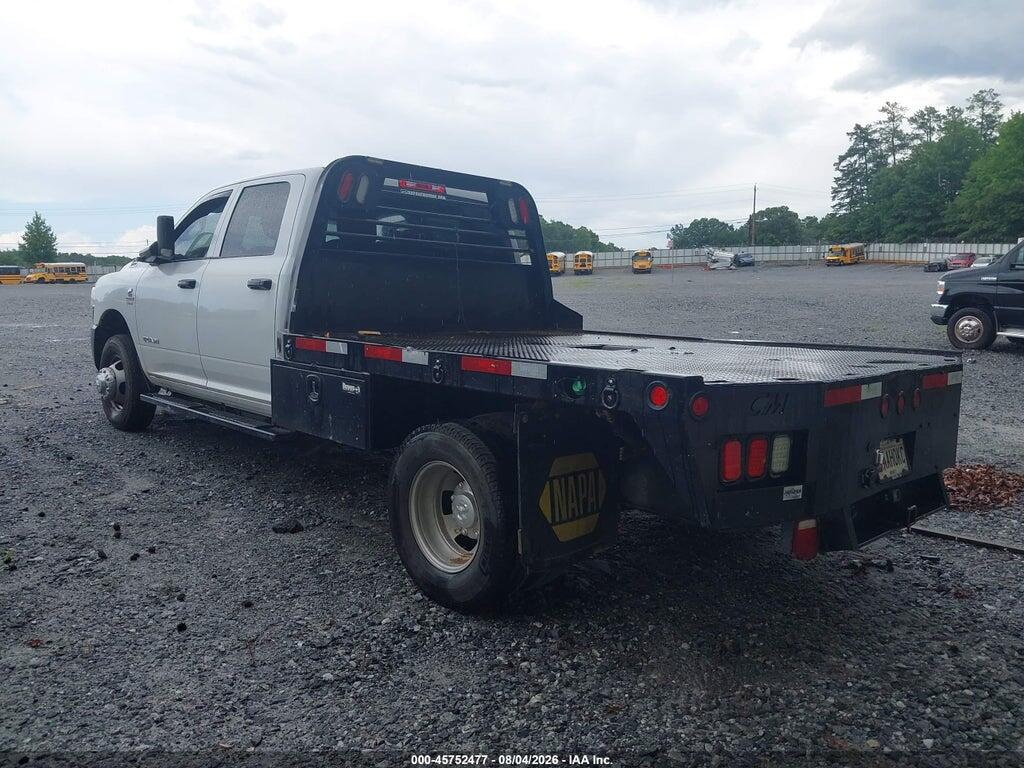 3C7WRTCL3NG409865 2022 RAM 3500 CHASSIS photo no. 3