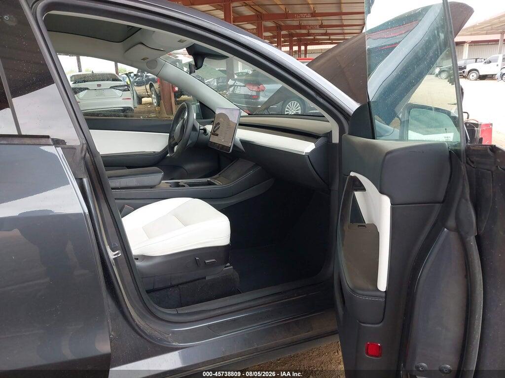7SAYGDEE0NF420847 2022 TESLA MODEL Y photo no. 5