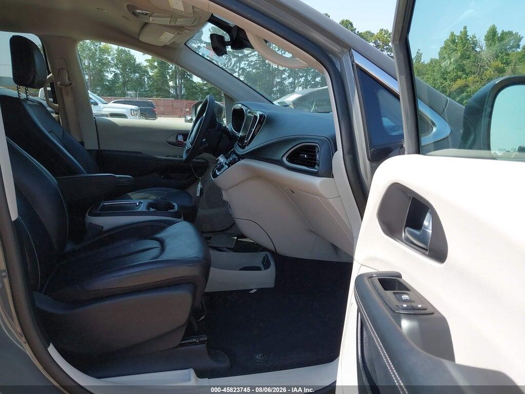2C4RC1L77PR572812 2023 CHRYSLER PACIFICA HYBRID photo no. 5
