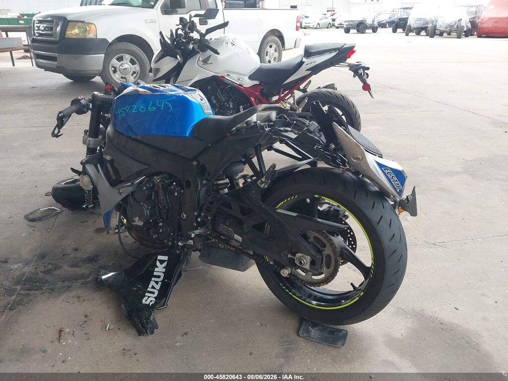 JS1GN7FA4P7101398 2023 SUZUKI GSX-R600 photo no. 3
