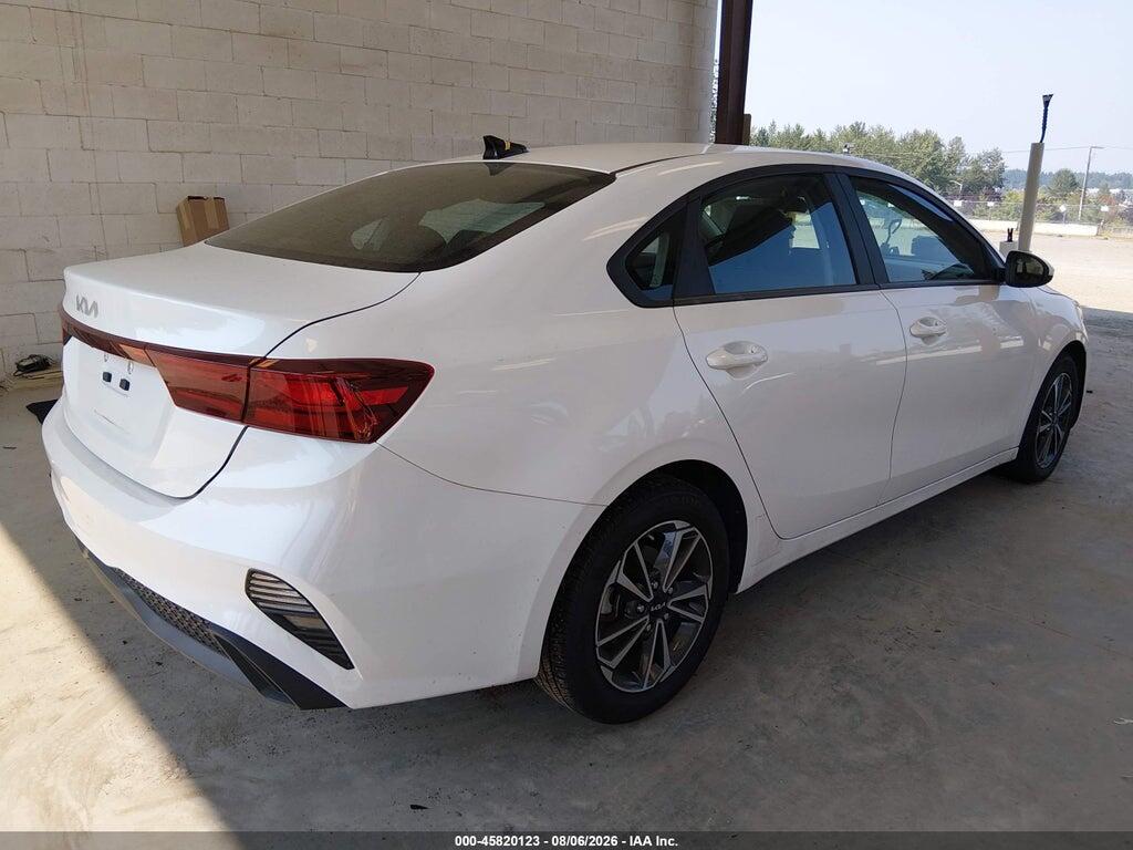 3KPF24AD3PE538951 2023 KIA FORTE photo no. 4