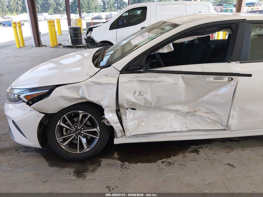 3KPF24AD3PE538951 2023 KIA FORTE photo no. 6