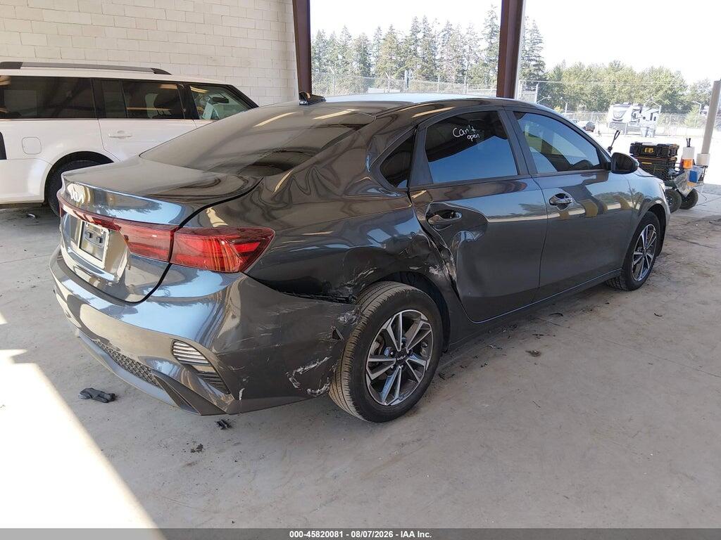 3KPF24AD5PE678645 2023 KIA FORTE photo no. 4
