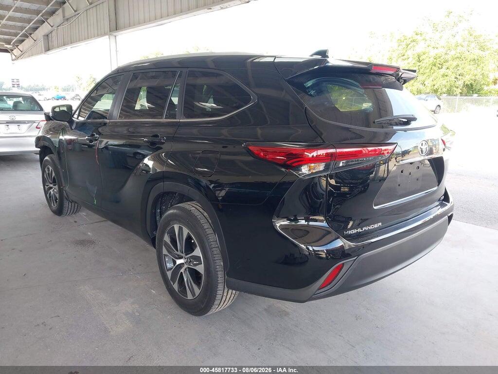 5TDKDRAH6PS044484 2023 TOYOTA HIGHLANDER photo no. 3
