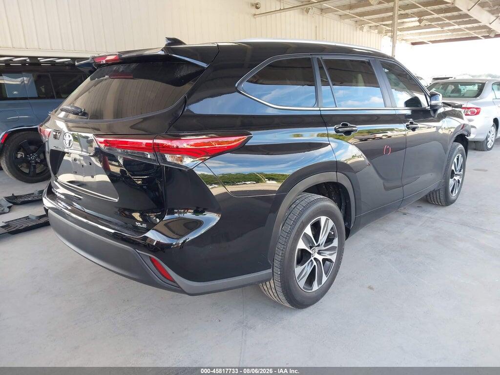 5TDKDRAH6PS044484 2023 TOYOTA HIGHLANDER photo no. 4