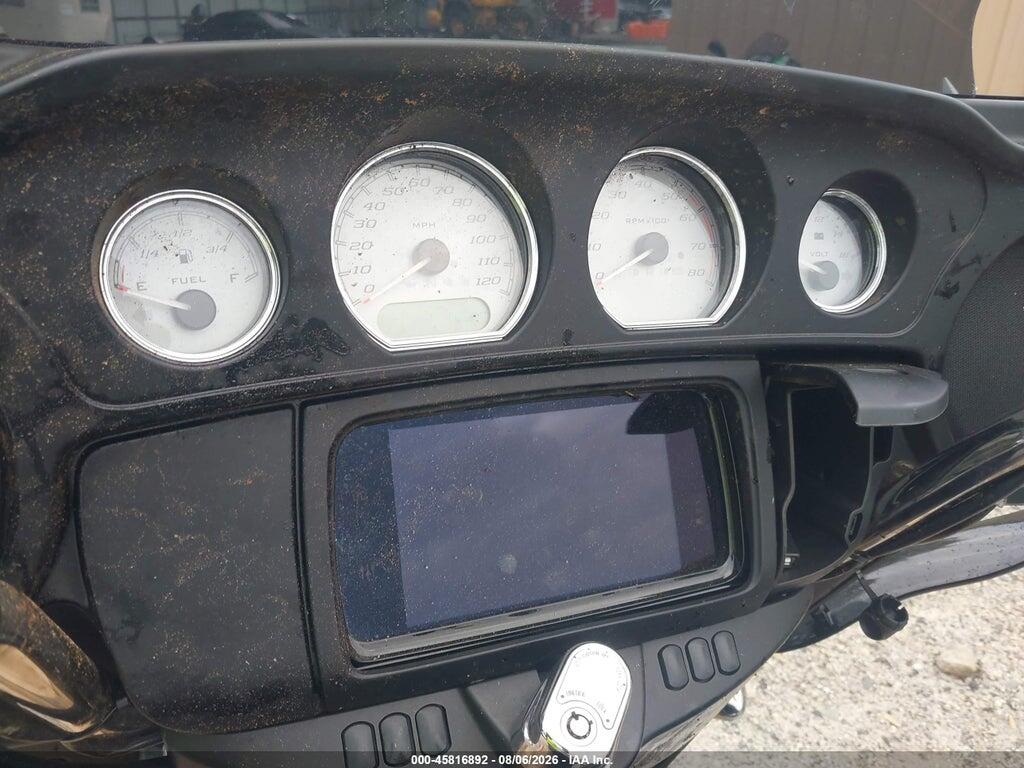 1HD1KBC18PB652957 2023 HARLEY-DAVIDSON FLHX photo no. 7