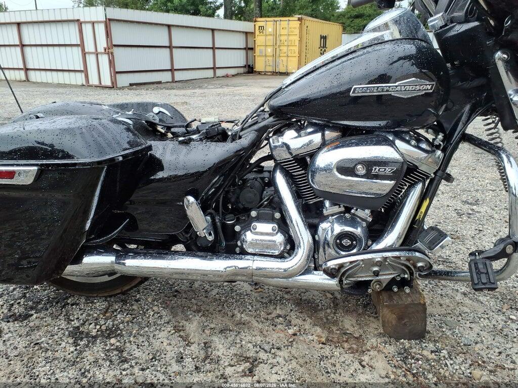 1HD1KBC18PB652957 2023 HARLEY-DAVIDSON FLHX photo no. 8