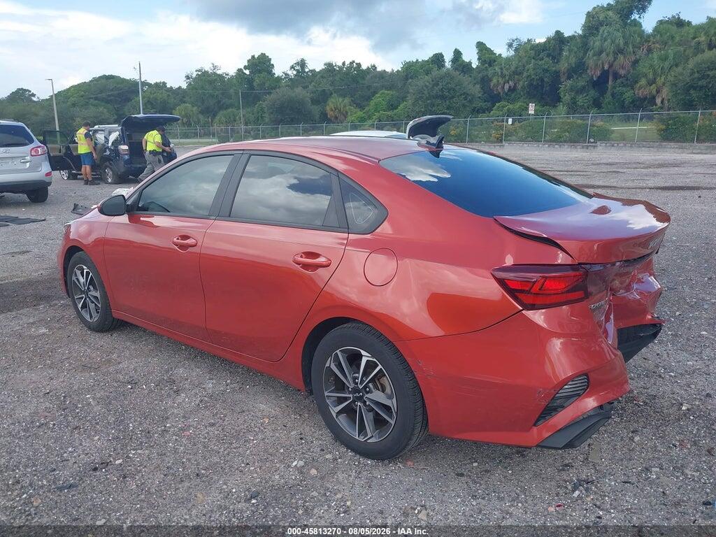 3KPF24AD7PE677674 2023 KIA FORTE photo no. 3