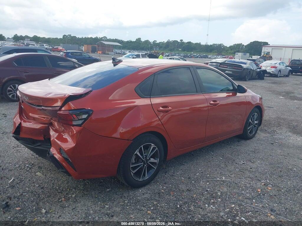3KPF24AD7PE677674 2023 KIA FORTE photo no. 4