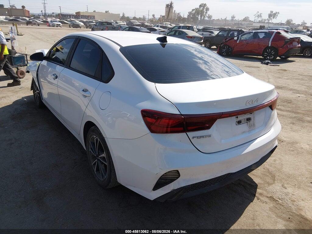 3KPF24AD5PE554696 2023 KIA FORTE photo no. 3