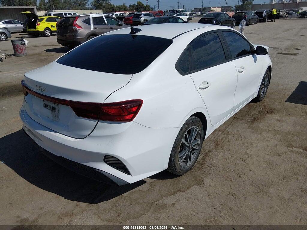 3KPF24AD5PE554696 2023 KIA FORTE photo no. 4