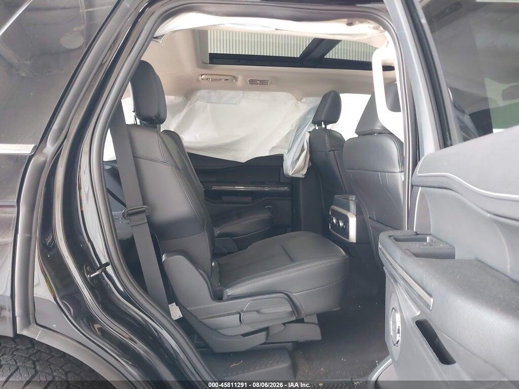 1FMJU1H81PEA00946 2023 FORD EXPEDITION photo no. 8
