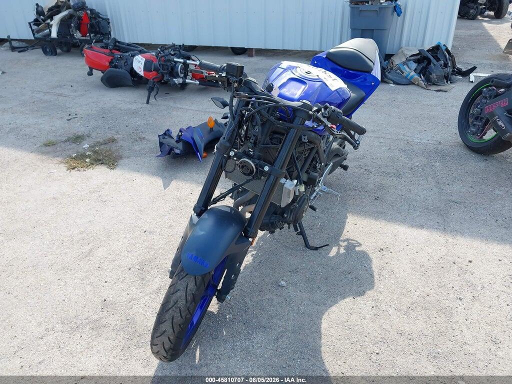 MH3RH18Y5PK012998 2023 YAMAHA YZFR3 photo no. 2