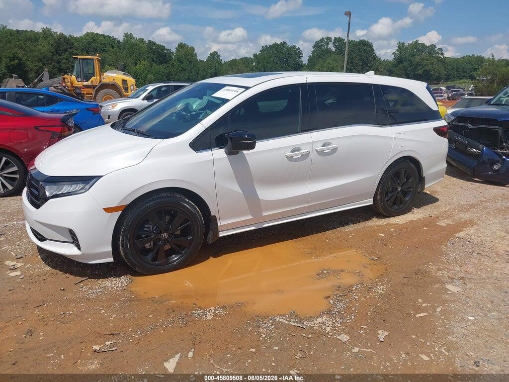 5FNRL6H98PB047194 2023 HONDA ODYSSEY photo no. 2