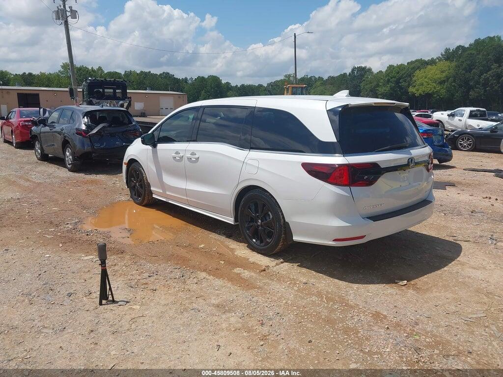 5FNRL6H98PB047194 2023 HONDA ODYSSEY photo no. 3