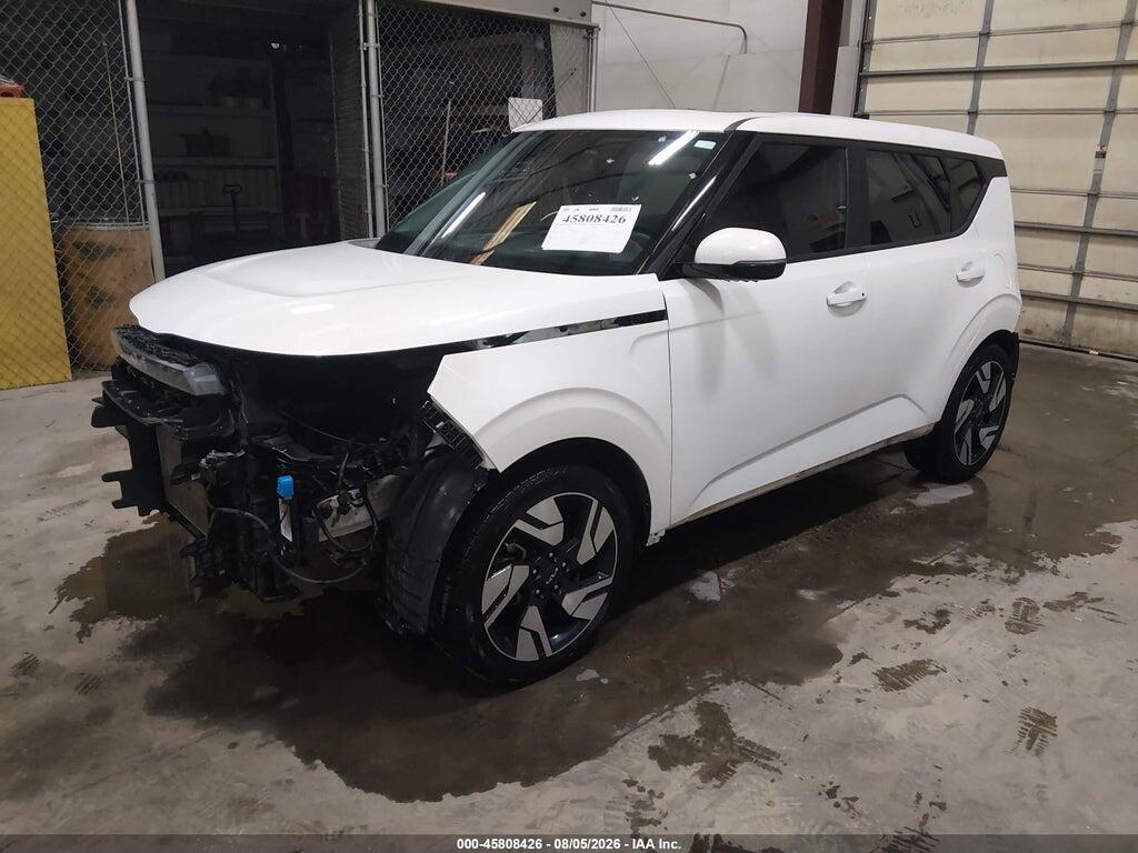 KNDJ53AU5P7870658 2023 KIA SOUL photo no. 2