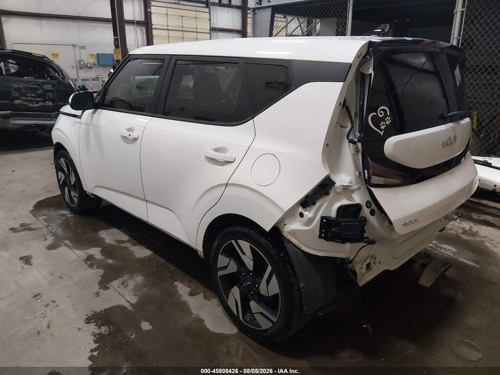 KNDJ53AU5P7870658 2023 KIA SOUL photo no. 3