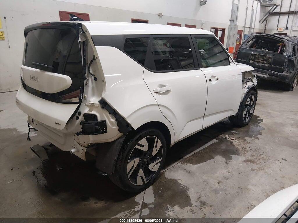 KNDJ53AU5P7870658 2023 KIA SOUL photo no. 4