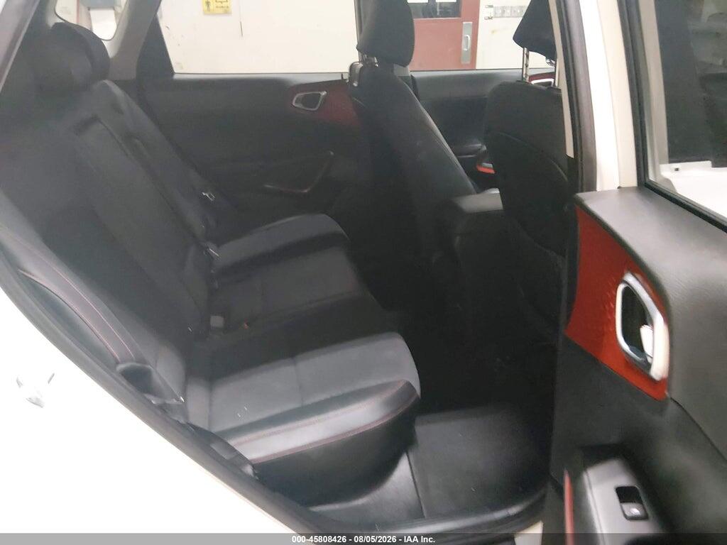 KNDJ53AU5P7870658 2023 KIA SOUL photo no. 8
