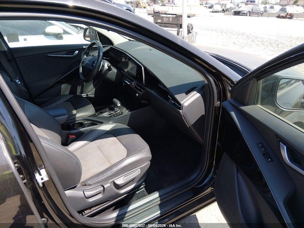 KNDCR3LE6P5075097 2023 KIA NIRO photo no. 5