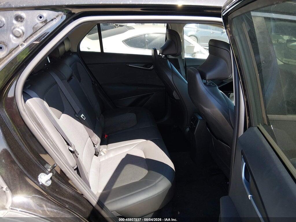 KNDCR3LE6P5075097 2023 KIA NIRO photo no. 8