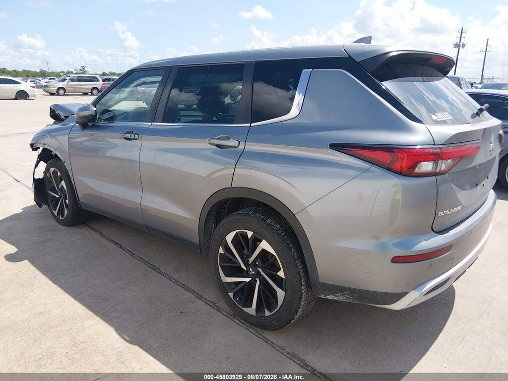JA4J3UA8XPZ043350 2023 MITSUBISHI OUTLANDER photo no. 3