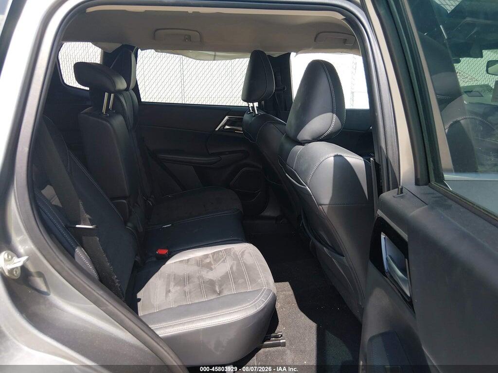 JA4J3UA8XPZ043350 2023 MITSUBISHI OUTLANDER photo no. 8