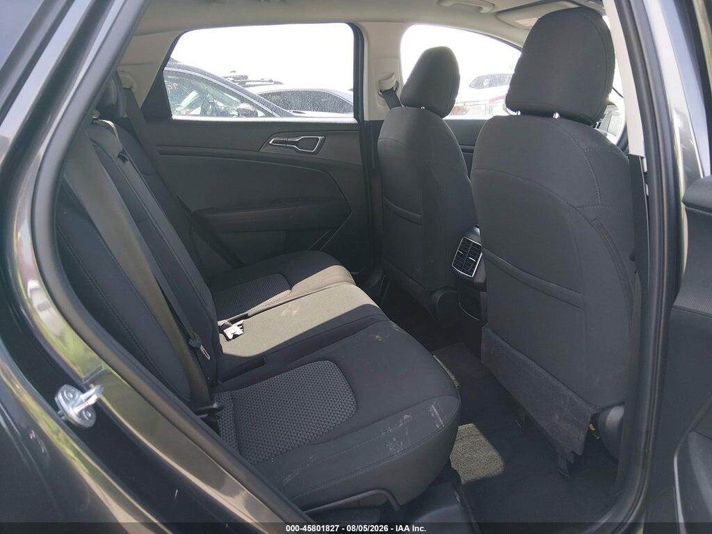 KNDPUCAF3P7211833 2023 KIA SPORTAGE photo no. 8