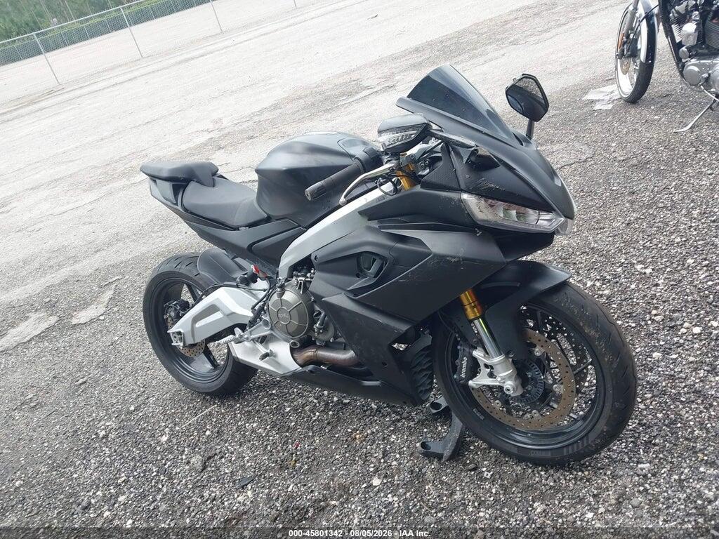 ZD4KSUG07PS001049 2023 APRILIA RS photo no. 11