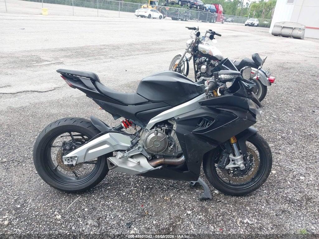 ZD4KSUG07PS001049 2023 APRILIA RS photo no. 4