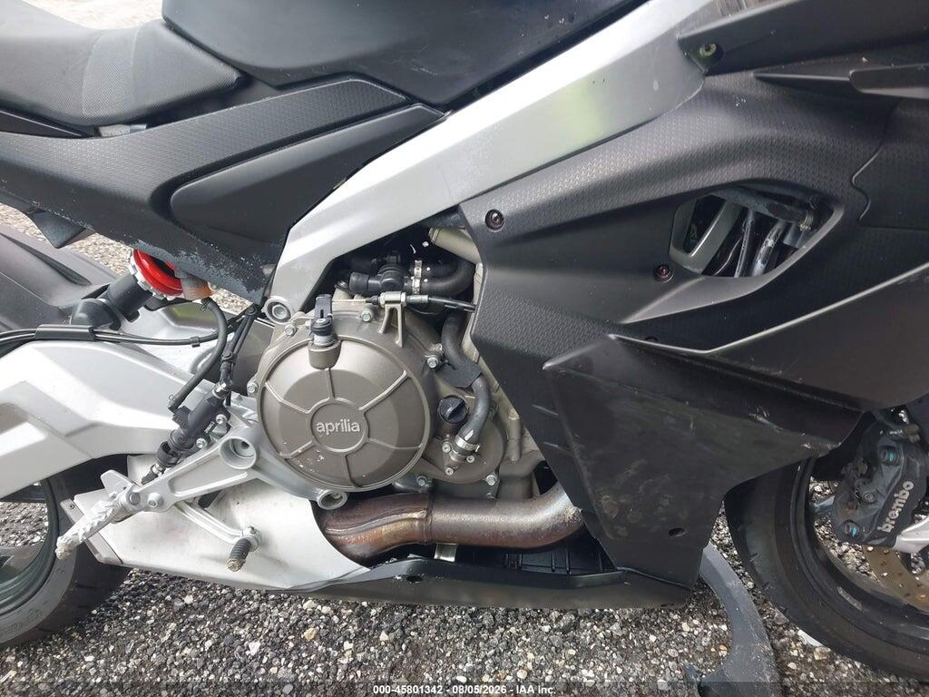 ZD4KSUG07PS001049 2023 APRILIA RS photo no. 8