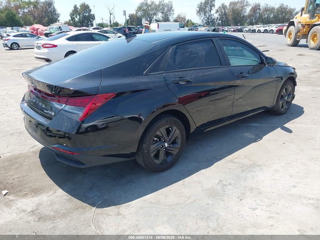 KMHLM4AJ2PU086880 2023 HYUNDAI ELANTRA HYBRID photo no. 4