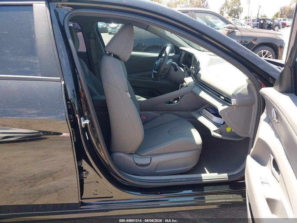 KMHLM4AJ2PU086880 2023 HYUNDAI ELANTRA HYBRID photo no. 5