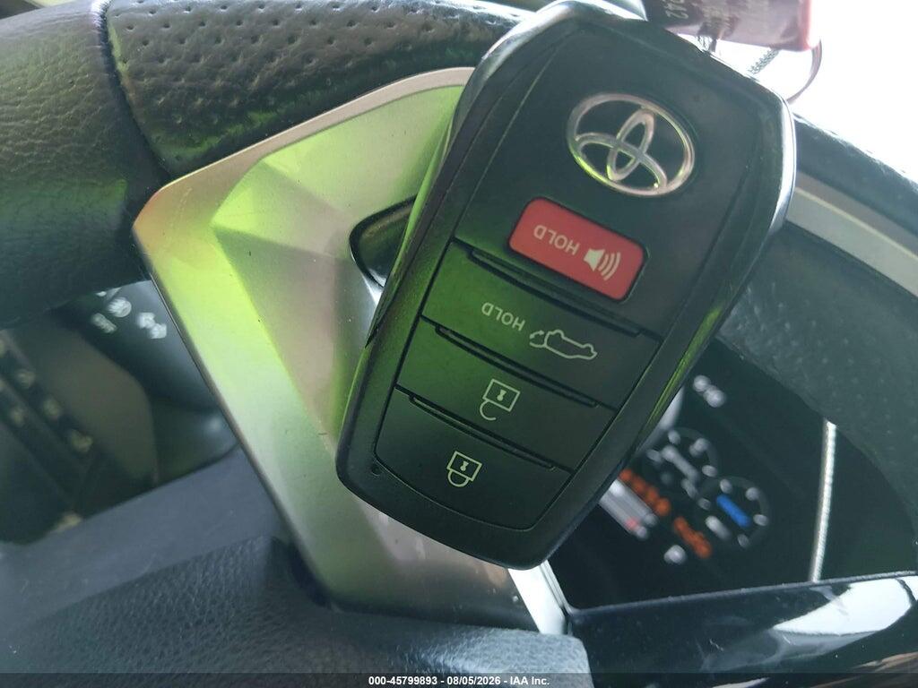 7SVAAABA0PX005378 2023 TOYOTA SEQUOIA photo no. 11
