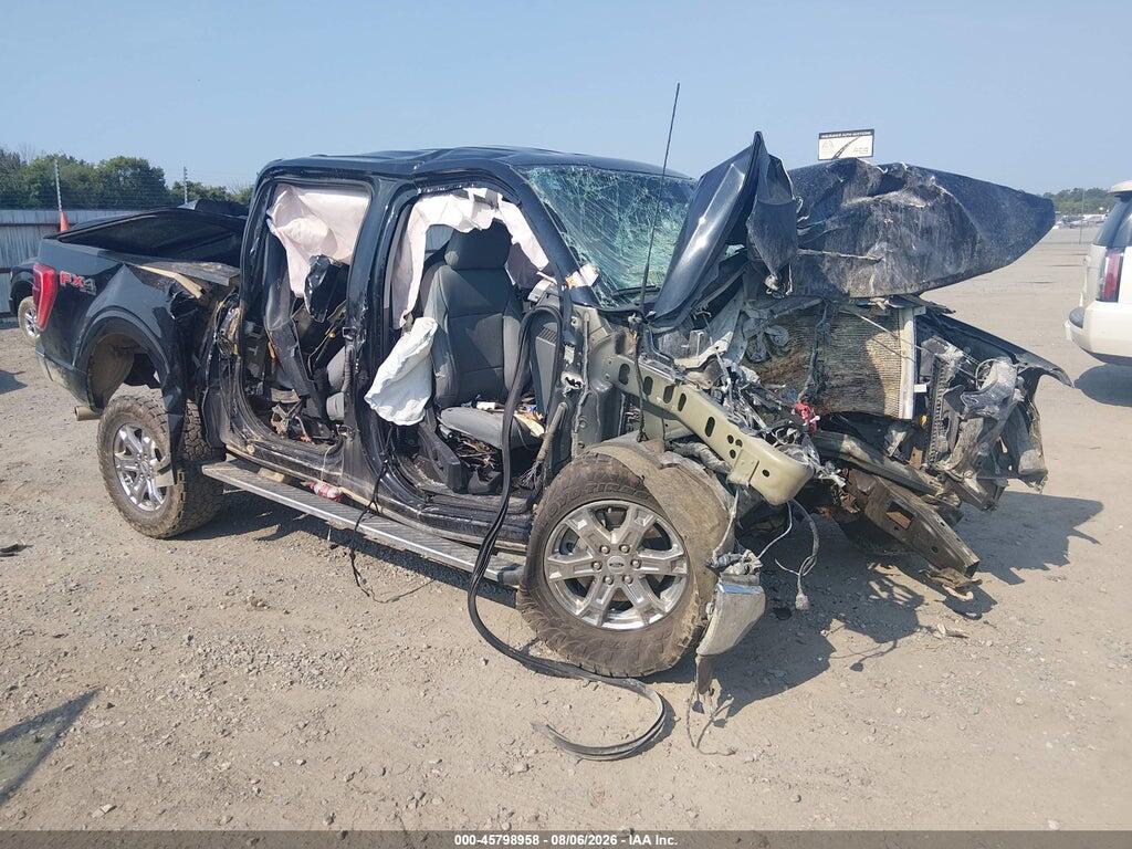 1FTFW1E55PKD68840 2023 FORD F-150 photo no. 1