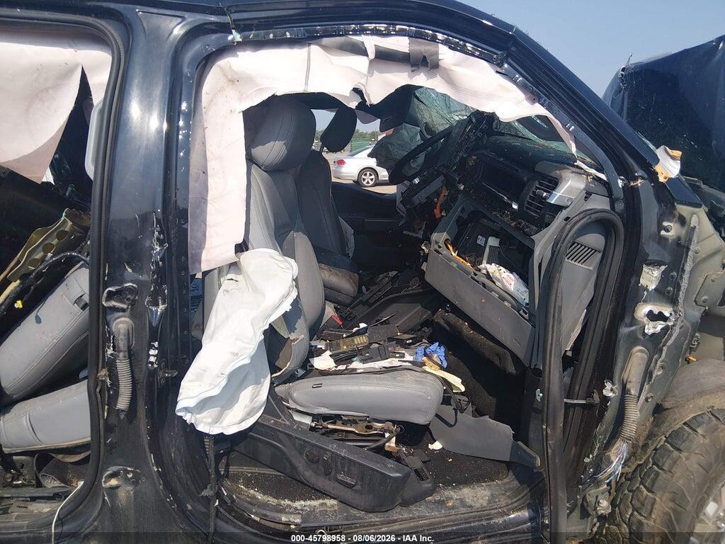 1FTFW1E55PKD68840 2023 FORD F-150 photo no. 5