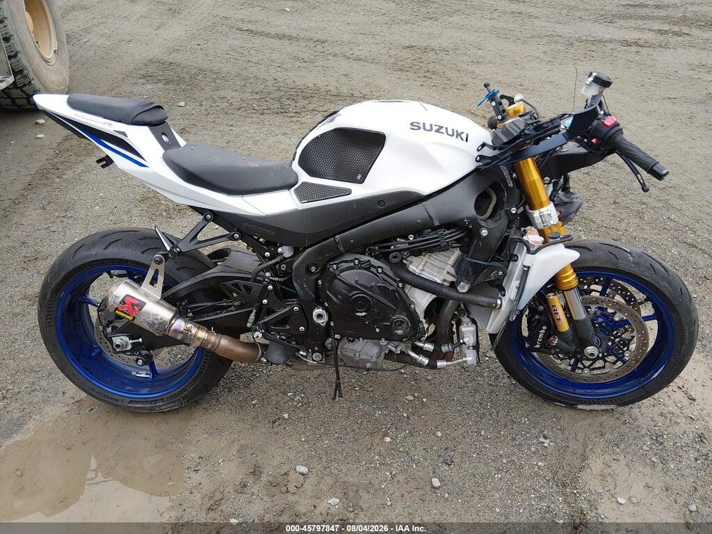 JS1DM11H1P7100376 2023 SUZUKI GSX-R1000 photo no. 11