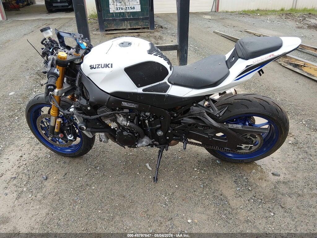 JS1DM11H1P7100376 2023 SUZUKI GSX-R1000 photo no. 12