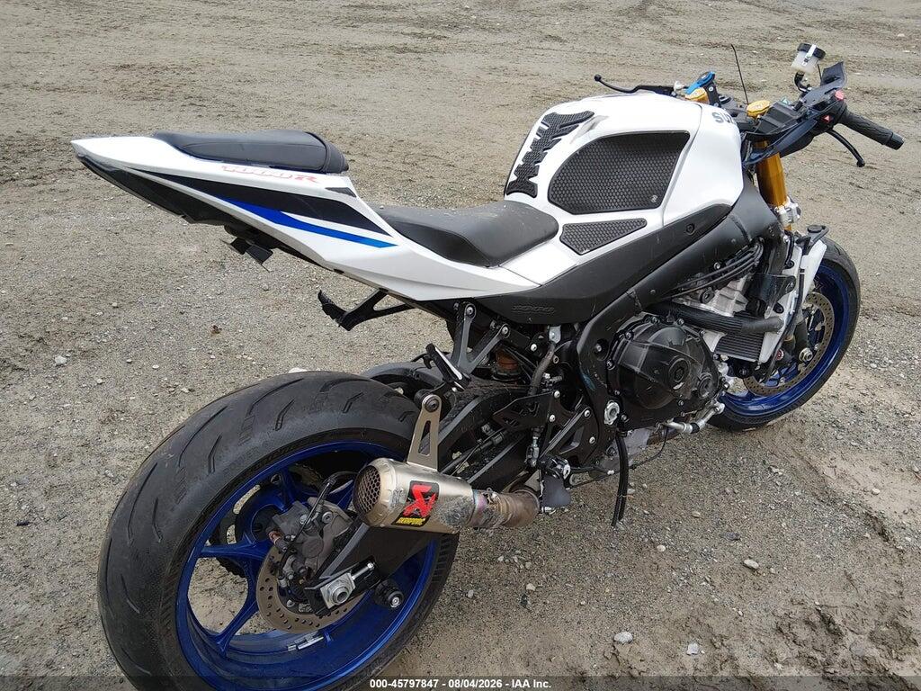 JS1DM11H1P7100376 2023 SUZUKI GSX-R1000 photo no. 4