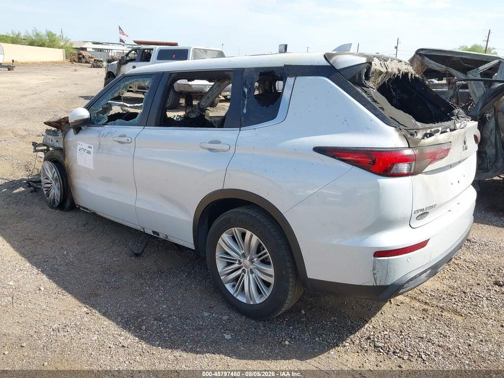 JA4J3TA87PZ015693 2023 MITSUBISHI OUTLANDER photo no. 3