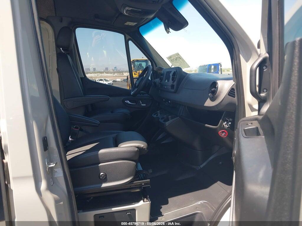 W1Y4NCHY3PT125402 2023 MERCEDES-BENZ SPRINTER 2500 photo no. 5