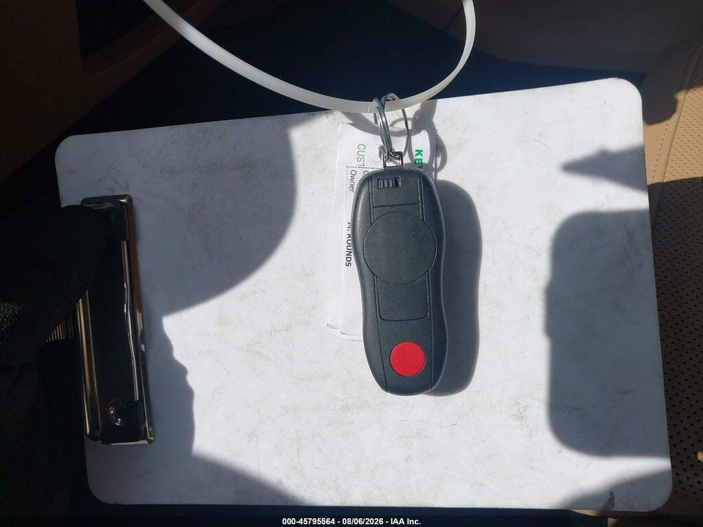 WP1AA2A59PLB03562 2023 PORSCHE MACAN photo no. 11