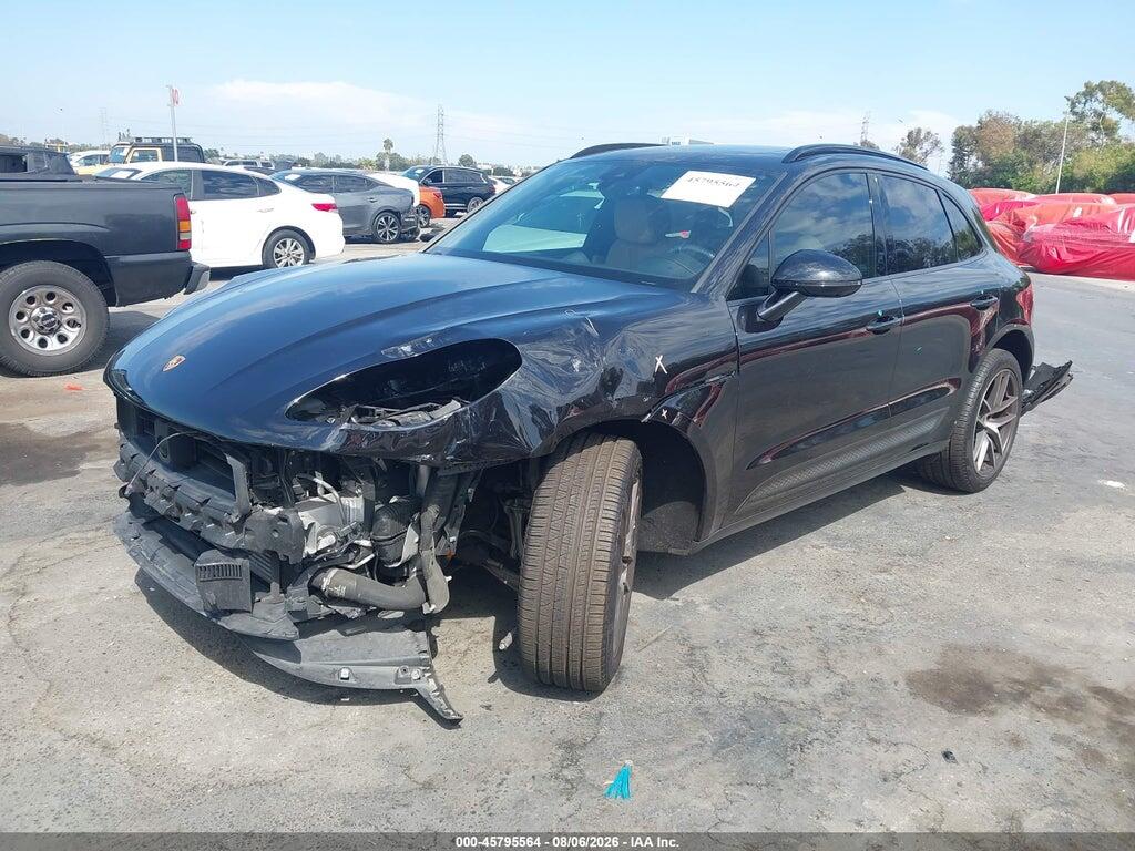 WP1AA2A59PLB03562 2023 PORSCHE MACAN photo no. 2