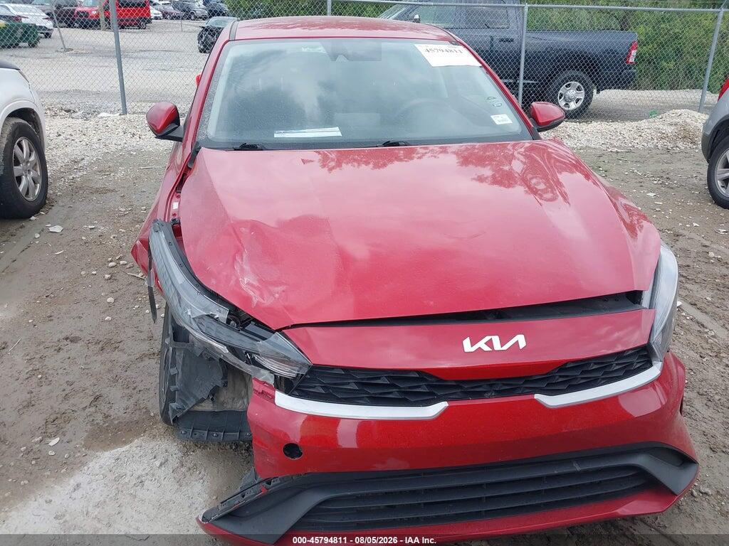 3KPF24AD8PE688456 2023 KIA FORTE photo no. 12