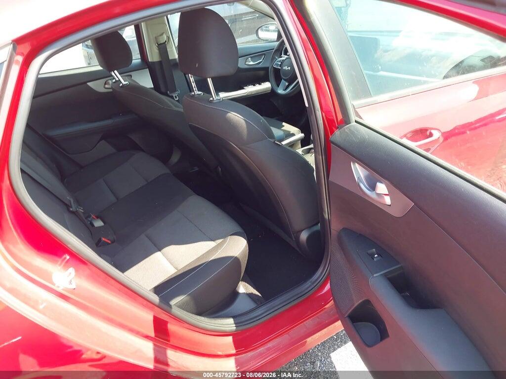 3KPF24AD9PE516985 2023 KIA FORTE photo no. 8