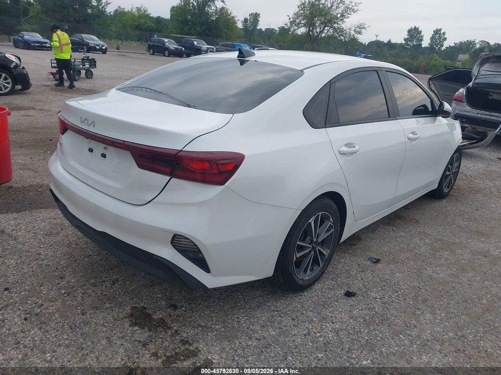 3KPF24AD8PE649415 2023 KIA FORTE photo no. 4