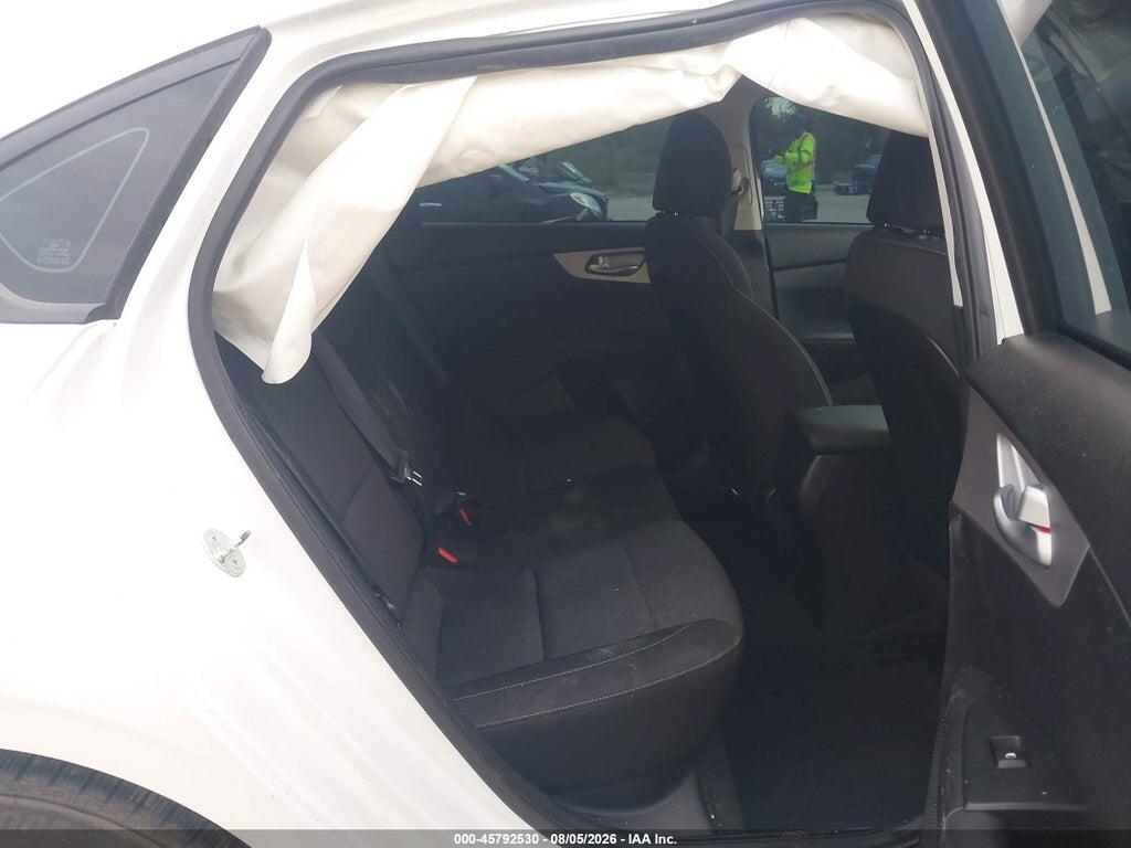3KPF24AD8PE649415 2023 KIA FORTE photo no. 8