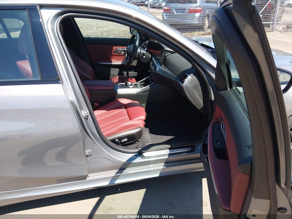 3MW89FF04P8D17361 2023 BMW 330I photo no. 5