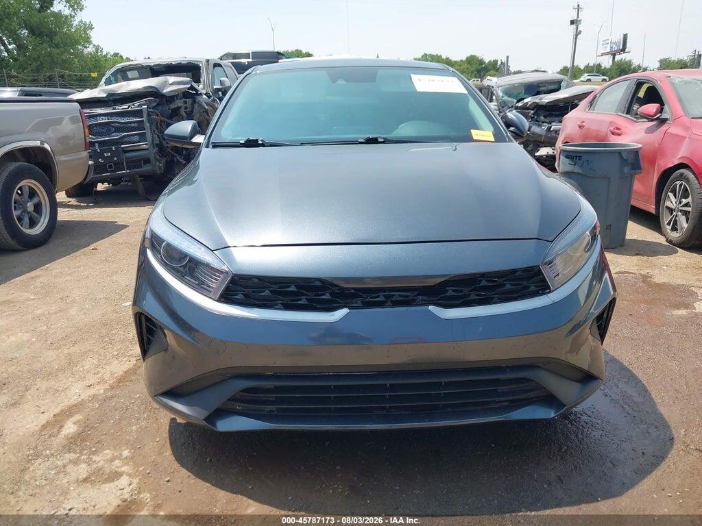3KPF24AD6PE643564 2023 KIA FORTE photo no. 12